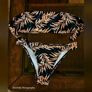 NWOT Tropical Bikini Sz M Womens